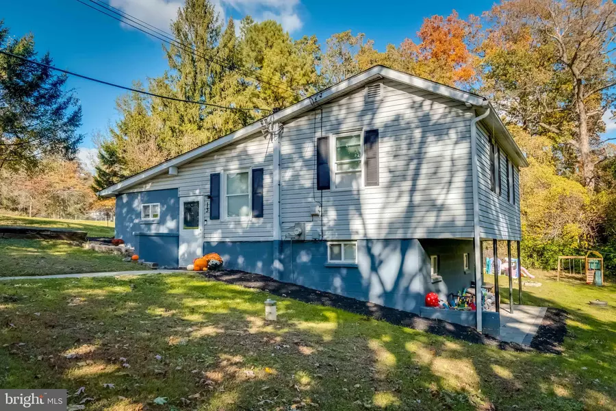 13 FOREST TRL, Delta, PA 17314