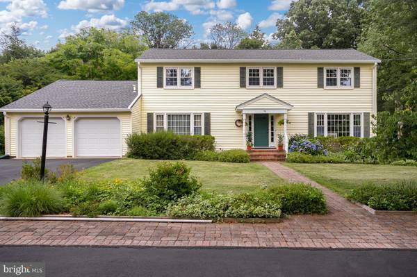 40 BERTRAND DR, Princeton, NJ 08540