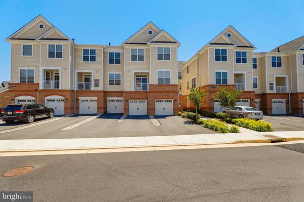 23290 MILLTOWN KNOLL SQ #107, Ashburn, VA 20148