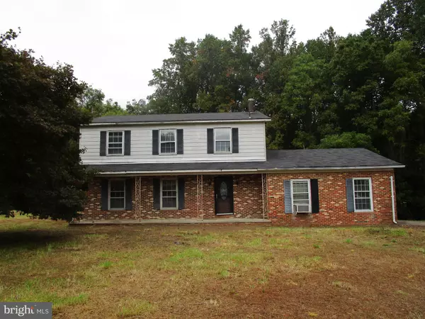 39490 POCAHONTAS DR, Mechanicsville, MD 20659