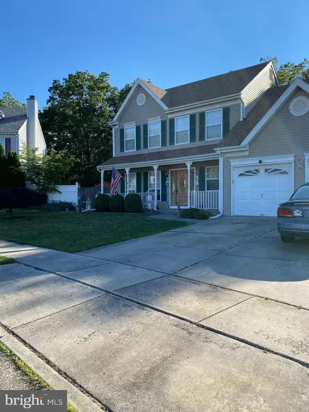 12 CRYSTAL CT, Barnegat, NJ 08005