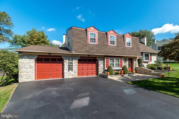 1135 WOODS LN, Warminster, PA 18974