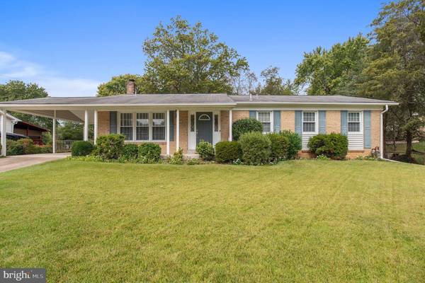 6303 SUMMERHILL RD, Temple Hills, MD 20748