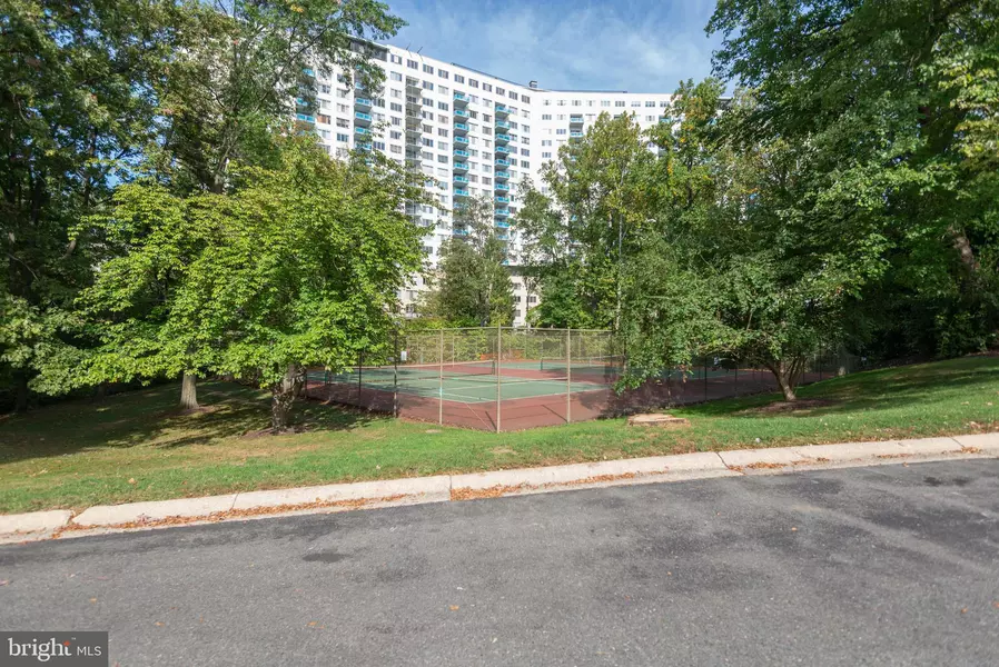 10500 ROCKVILLE #G08, Rockville, MD 20852