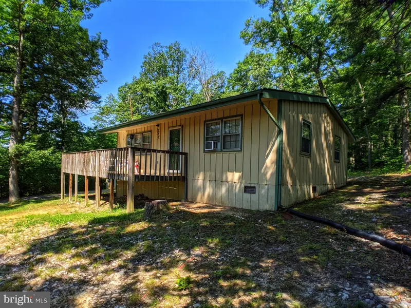 235 DEER LN, Luray, VA 22835