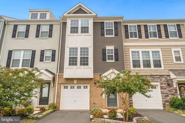 8534 FORTROSE DR, Manassas, VA 20109