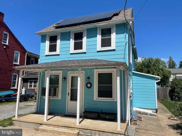 1926 WATER ST, Washington Boro, PA 17582