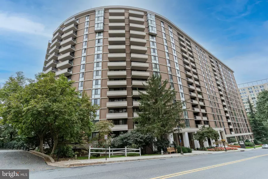 4620 N PARK AVE #1011E, Chevy Chase, MD 20815