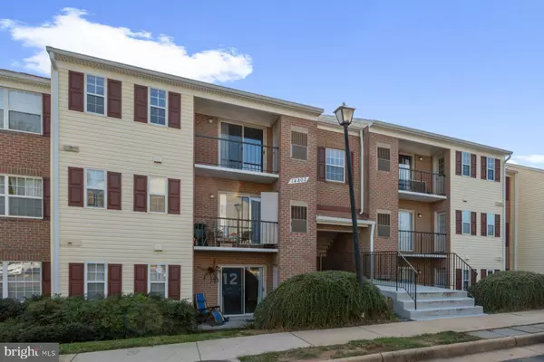 Centreville, VA 20121,14803 RYDELL #301