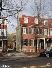 227 KINGS HWY E, Haddonfield, NJ 08033