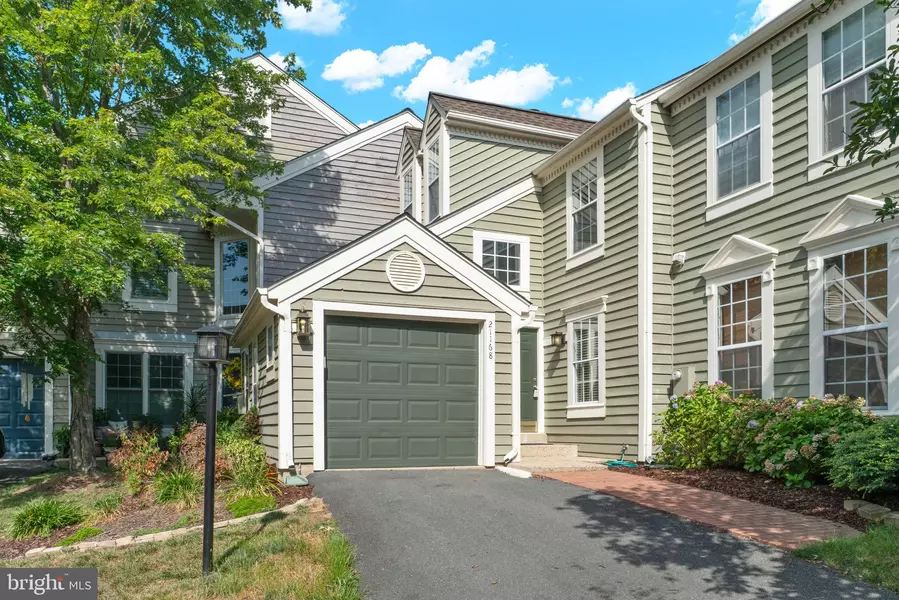 21168 WILDFLOWER SQ, Ashburn, VA 20147