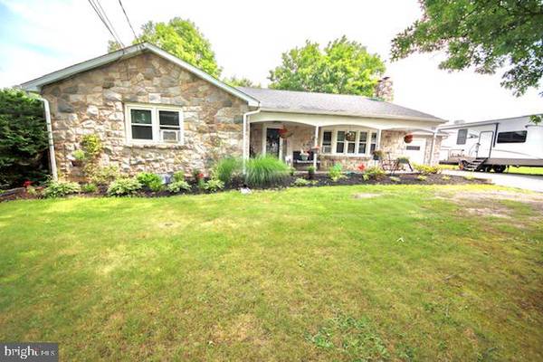 109 BIG RD, Zieglerville, PA 19492