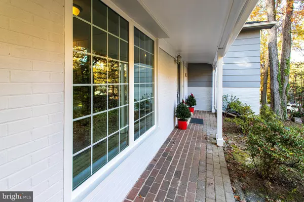 Annandale, VA 22003,5012 DODSON DR