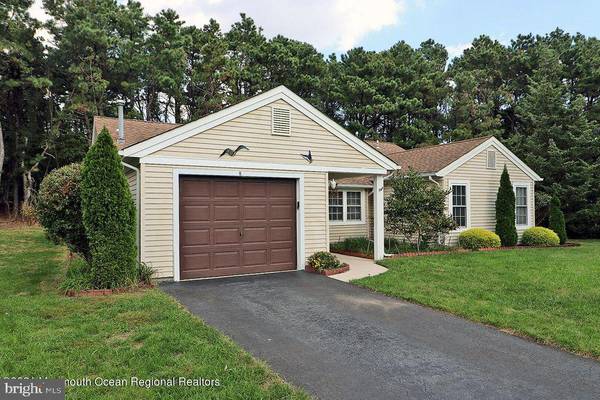 Forked River, NJ 08731,8 SUSSEX PL