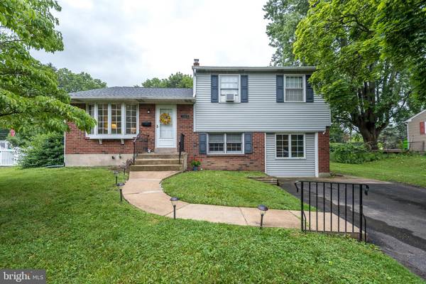 1843 TWINING RD, Willow Grove, PA 19090