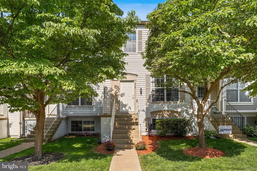 324 COLTSRIDGE TER NE, Leesburg, VA 20176