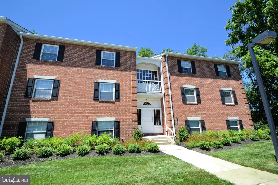 8 STAPLETON CT #102, Lutherville Timonium, MD 21093