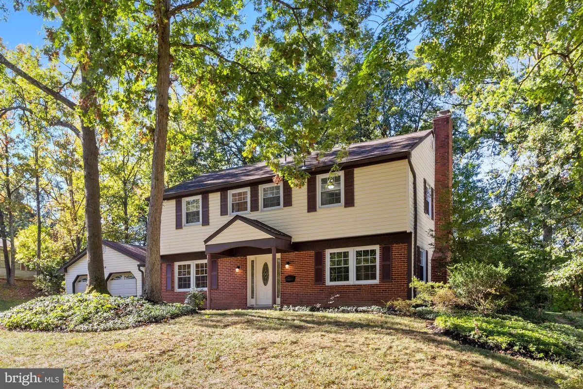 Laurel, MD 20708,12304 SILVERBIRCH LN