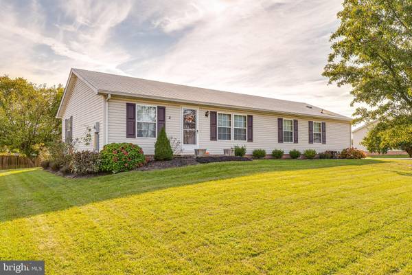 57 TEAL RD N, Martinsburg, WV 25405