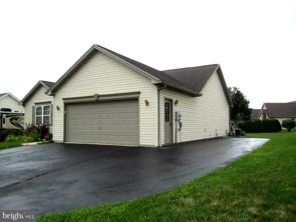 York, PA 17408,1405 SETTER RUN CT