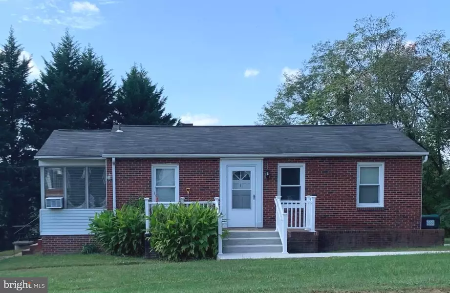 181 TRUSLOW RD, Fredericksburg, VA 22405