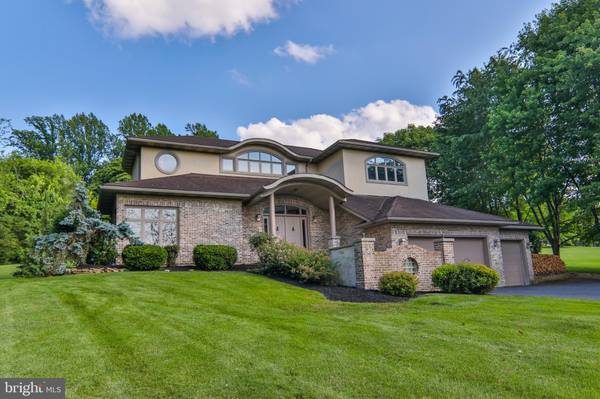 5261 ABERDENE, Center Valley, PA 18034