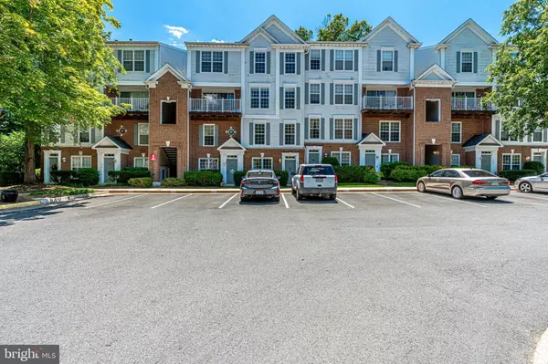 12733 FAIR CREST CT #44, Fairfax, VA 22033