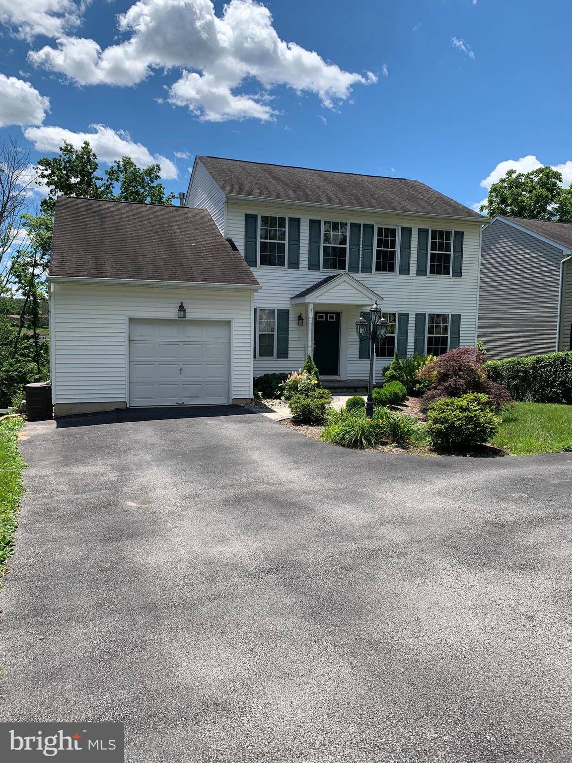 Schwenksville, PA 19473,222 PLEASANTVIEW AVE