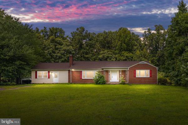 10103 DAHLGREN RD, King George, VA 22485