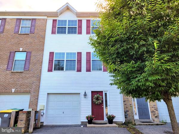 132 PUMPKIN PATCH LN, Hockessin, DE 19707