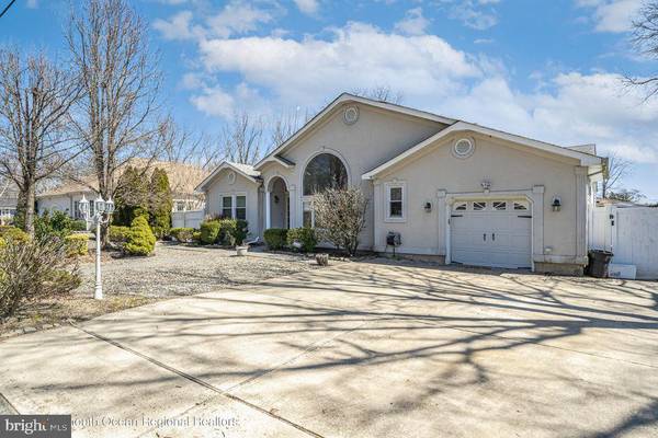 241 JUNIPER LN, Forked River, NJ 08731