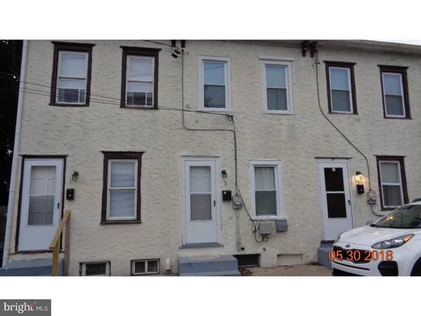 1 HUDSON CT, Trenton, NJ 08611