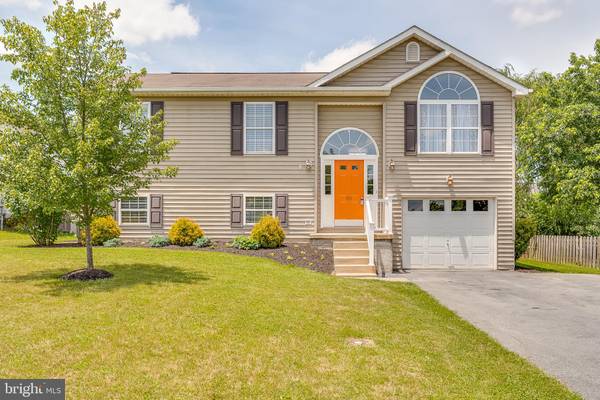 285 ACHILLA TER, Martinsburg, WV 25404