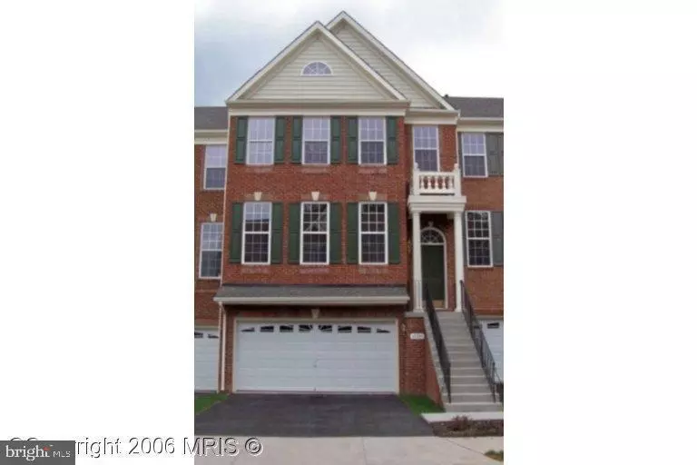 43391 FRENCHMANS CREEK TER, Ashburn, VA 20147