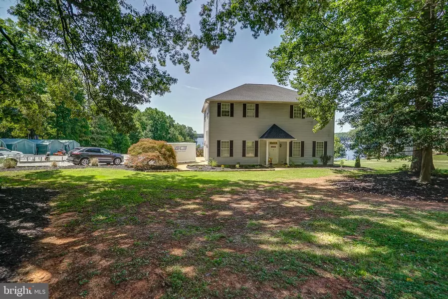 541 LAKE ANNA DR, Bumpass, VA 23024