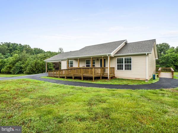 26006 LAFAYETTE DR, Rhoadesville, VA 22542