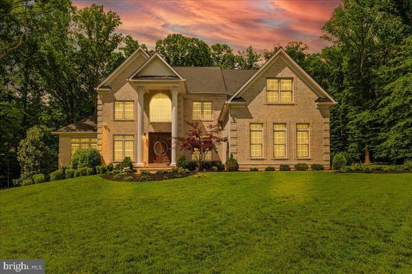 8000 EDDY BEND TRL, Fairfax Station, VA 22039