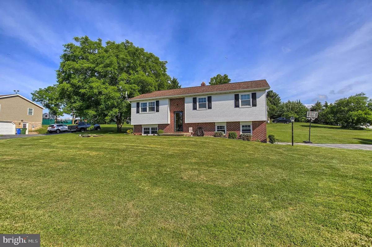 Hanover, PA 17331,4 SMEACH DR