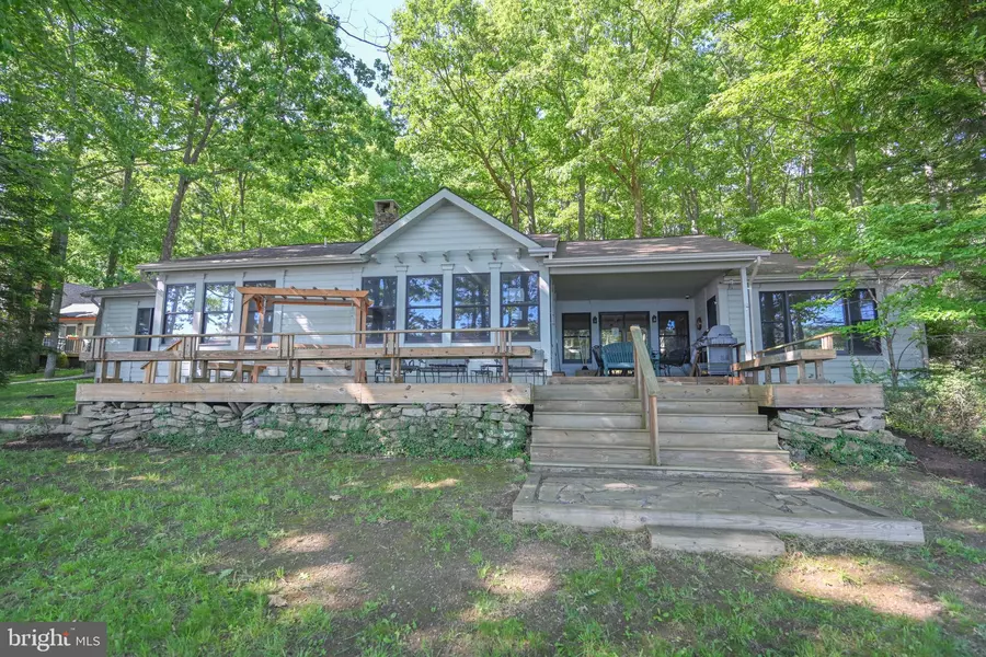 1190 ROCK LODGE, Mc Henry, MD 21541