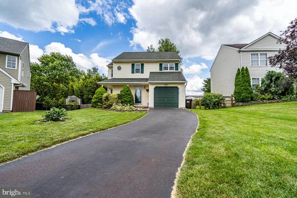 562 PADDOCK CIR, Telford, PA 18969