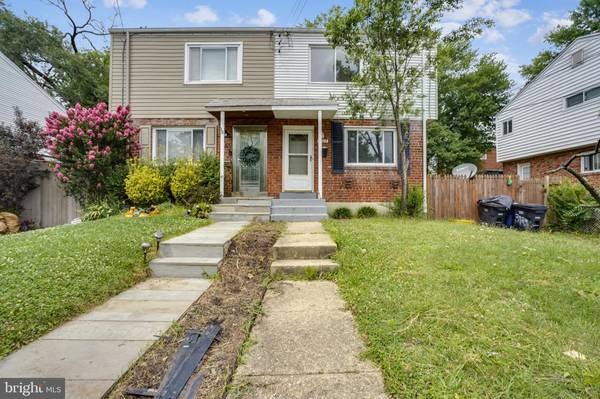 3923 VERMONT AVE, Alexandria, VA 22304