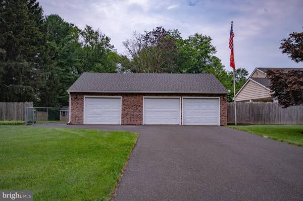 Ambler, PA 19002,1755 LUDWELL DR