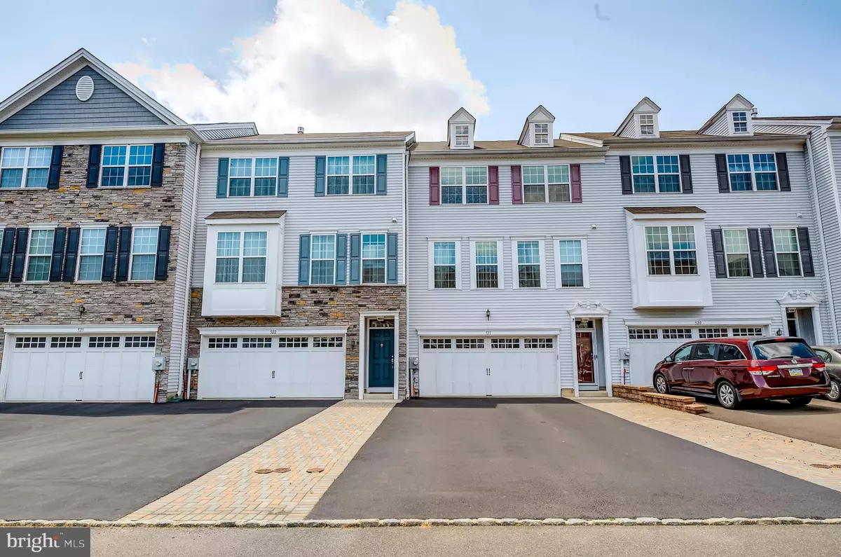 Langhorne, PA 19047,521 CHESTNUT CT