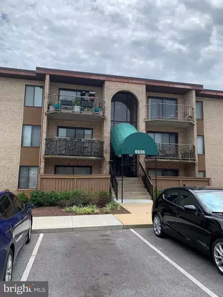 6936 HANOVER PKWY #4, Greenbelt, MD 20770