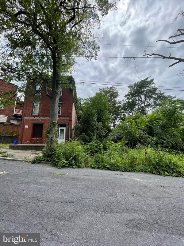 Harrisburg, PA 17104,1127 DERRY ST