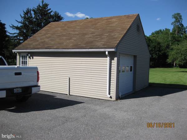 Shippensburg, PA 17257,127 MAINSVILLE RD