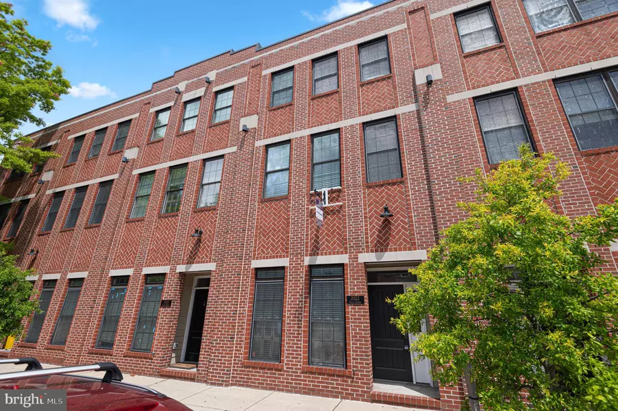 2022 FLEET ST, Baltimore, MD 21231