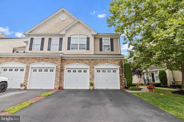 Newtown, PA 18940,19 BRECKNOCK CT