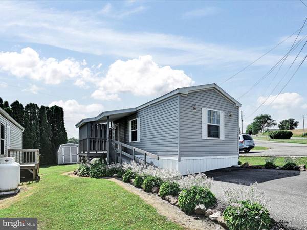 280 PFAUTZ HILL RD, Stevens, PA 17578