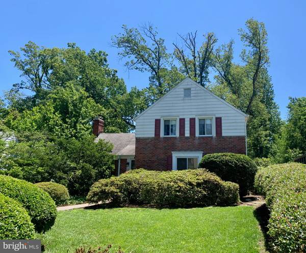 3111 CIRCLE HILL RD, Alexandria, VA 22305